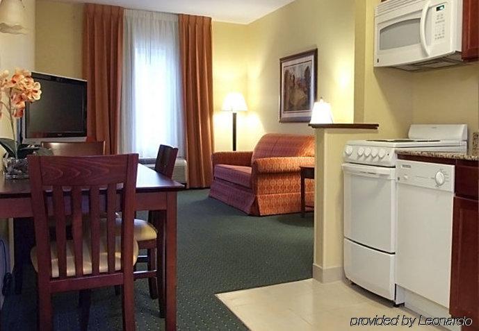 Towneplace Suites פוקטלו מראה חיצוני תמונה